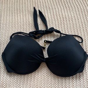 Victoria’s Secret bikini top